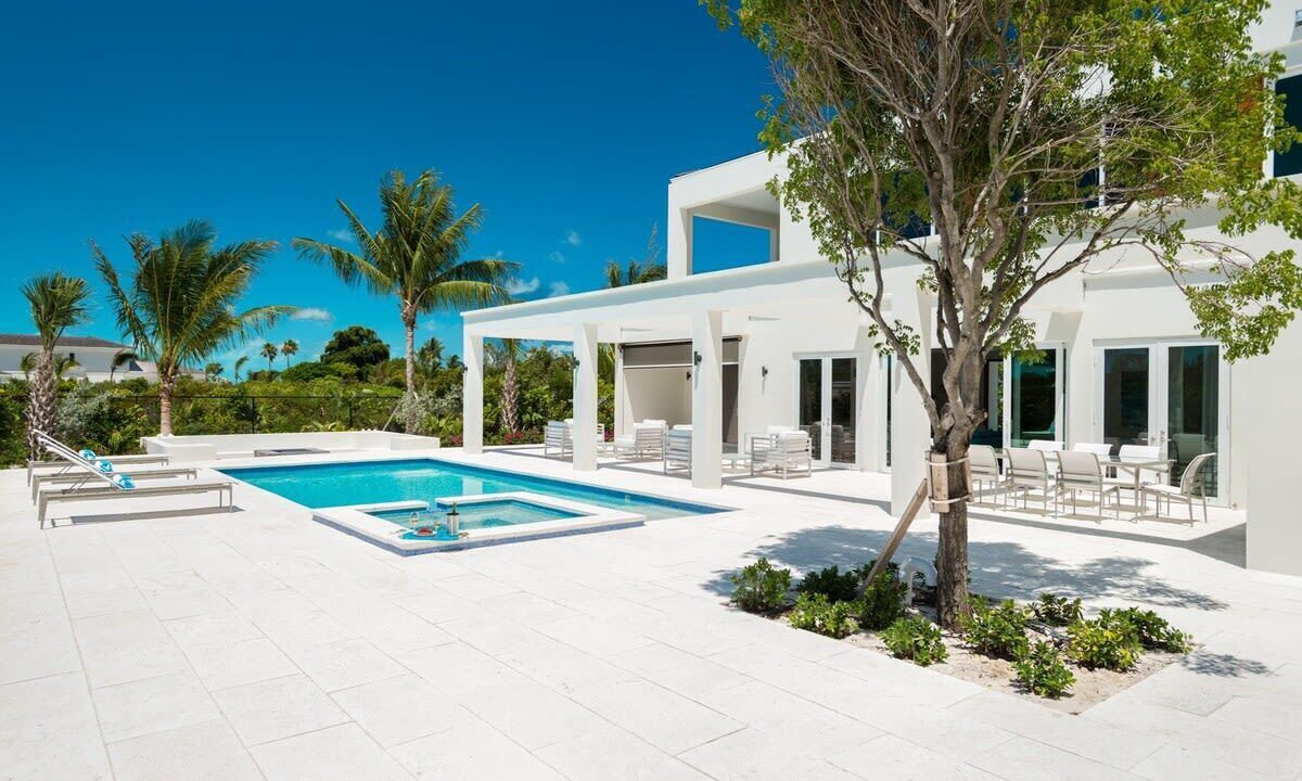 Photo of Outdoor in Leeward Settlement