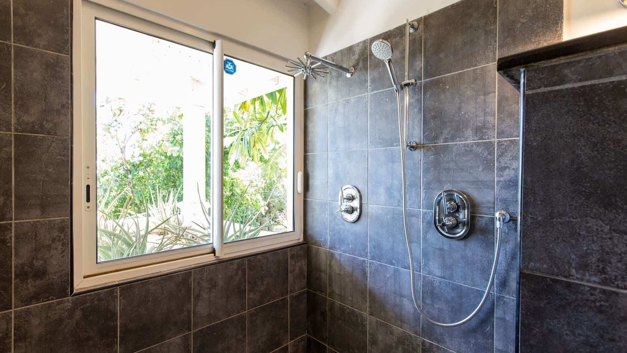 Photo of Bathroom in Les Terres Basses