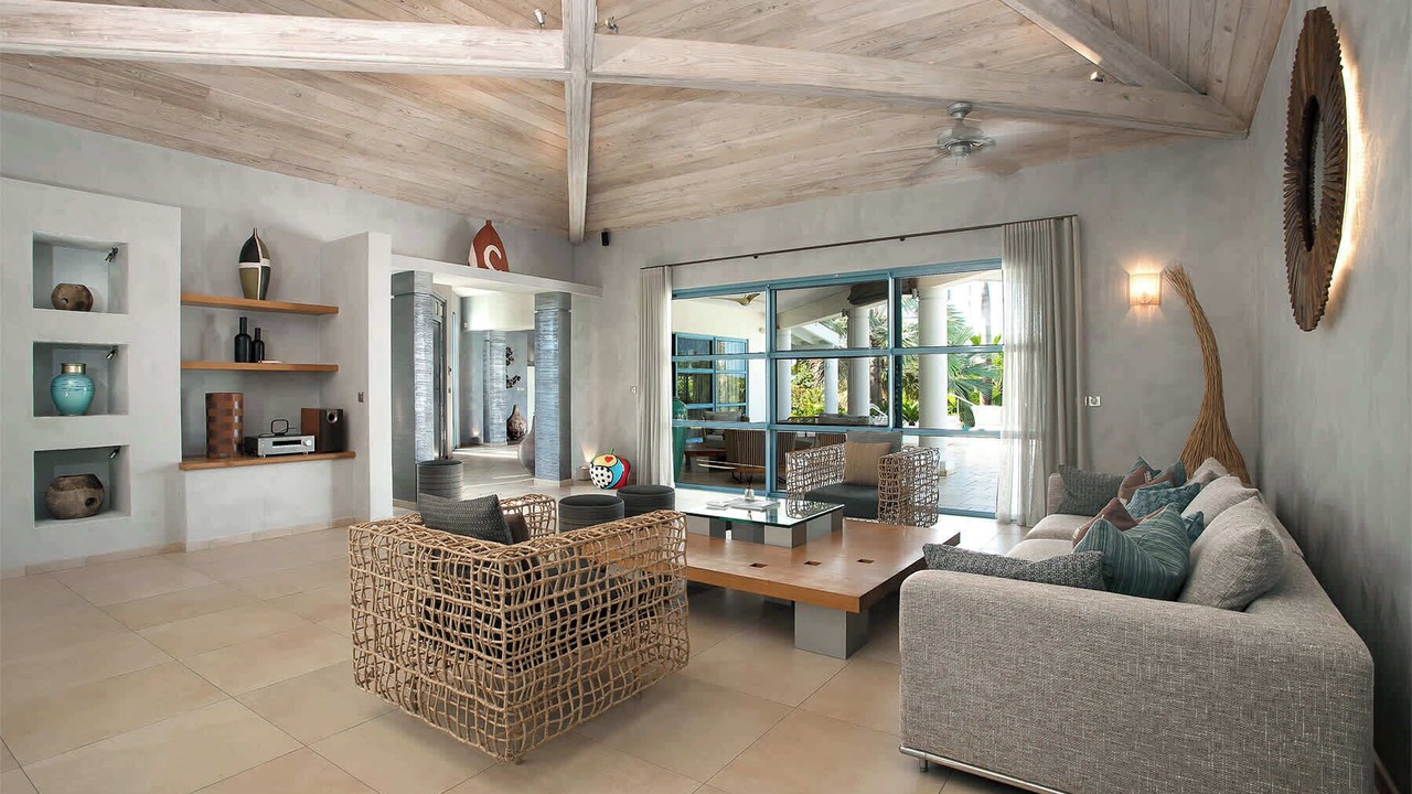 Photo of Livingroom in Plum Bay