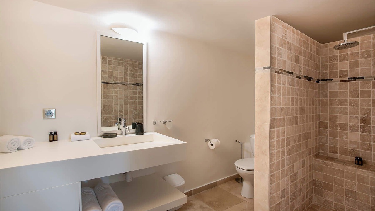 Photo of Bathroom in Plum Bay