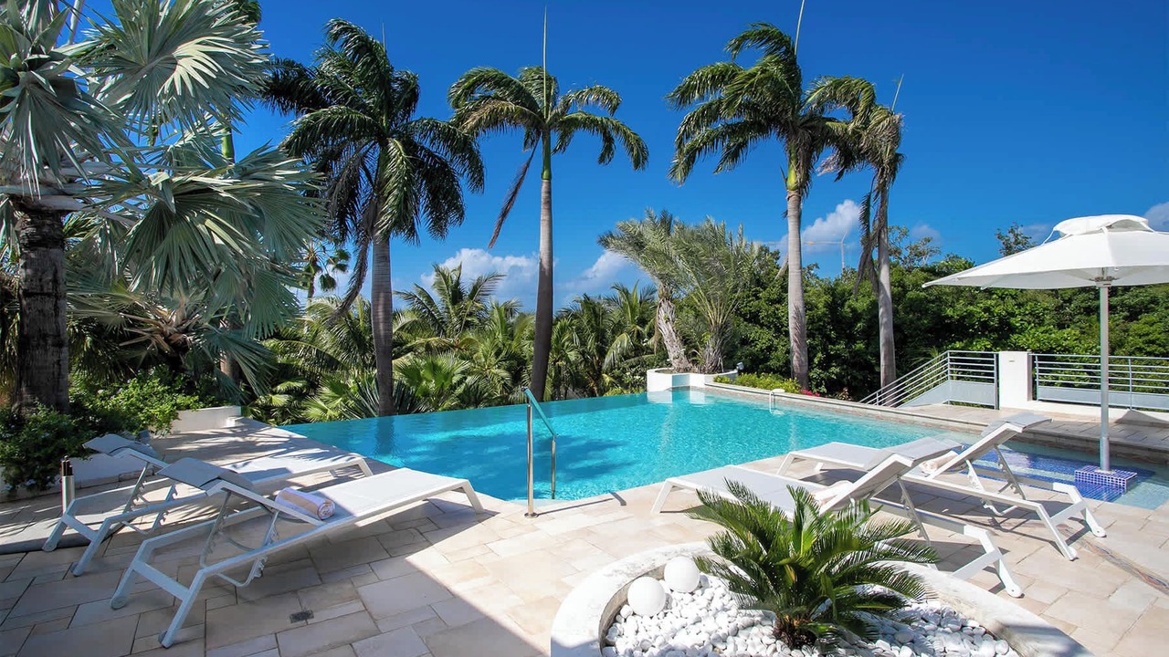 Photo of Outdoor in Plum Bay