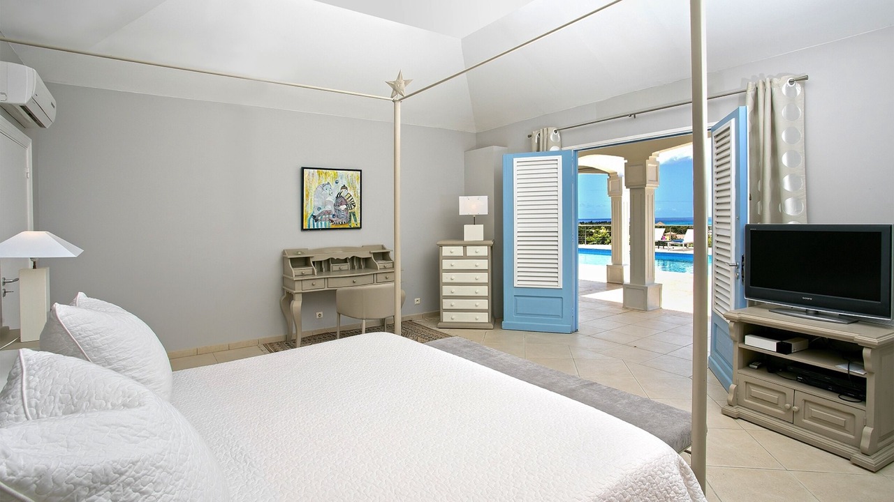 Photo of Bedroom in Les Terres Basses