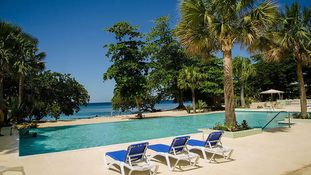 Photo of Outdoor in Little Bay