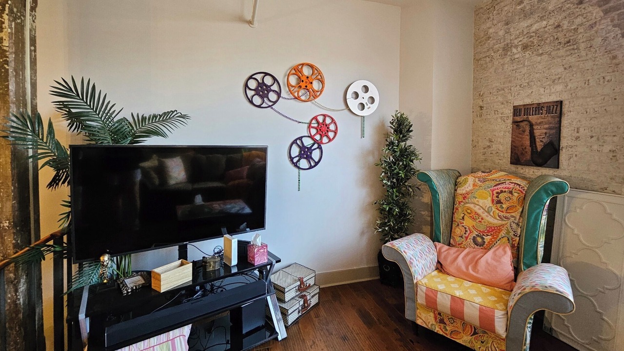 Photo of Livingroom in French Quarter