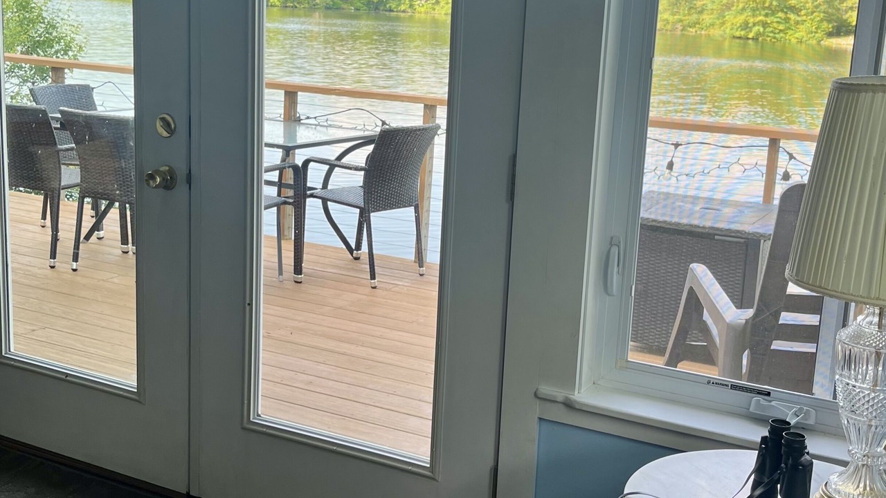 Photo of Livingroom in Ledyard