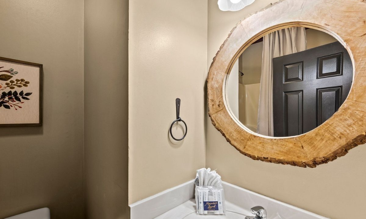 Photo of Bathroom in Chalet Village