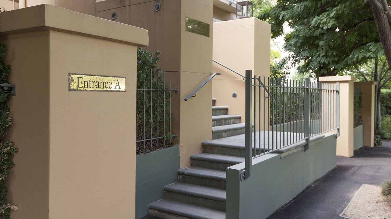 Photo of Outdoor in East Melbourne