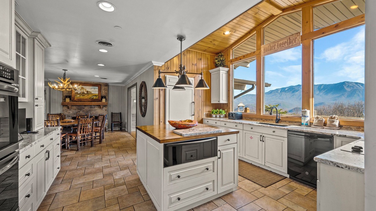 Photo of Kitchen in Chalet Village