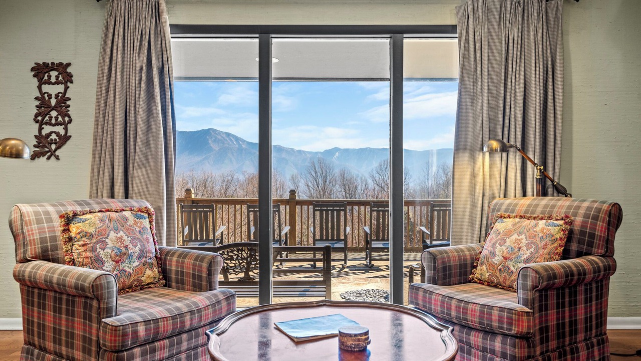 Photo of Livingroom in Chalet Village