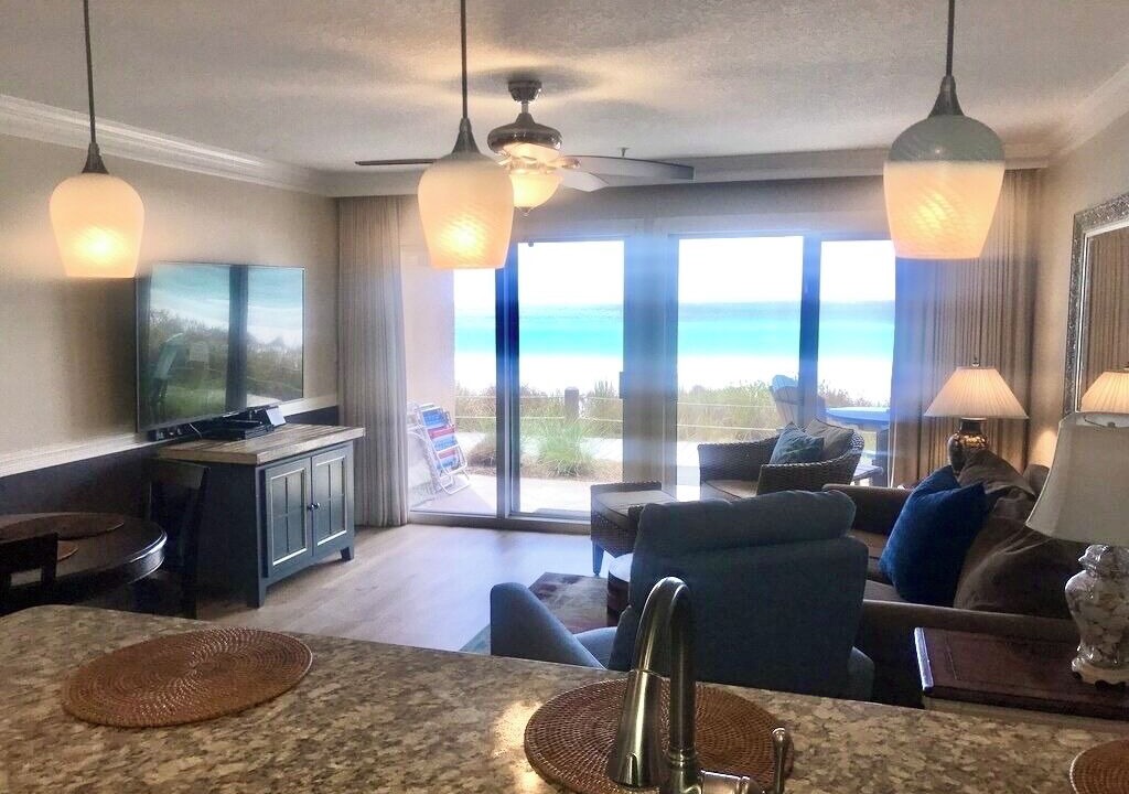 Photo of Livingroom in Crystal Beach
