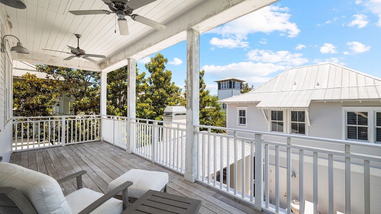 Photo of Patio Balcony in Beach District
