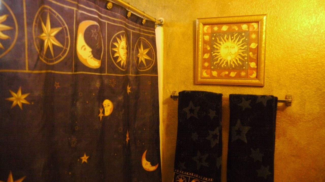 Photo of Bathroom in Glendale