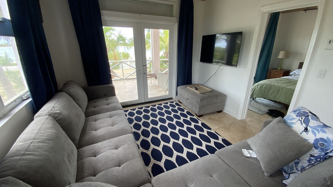 Photo of Bedroom in Green Turtle Cay