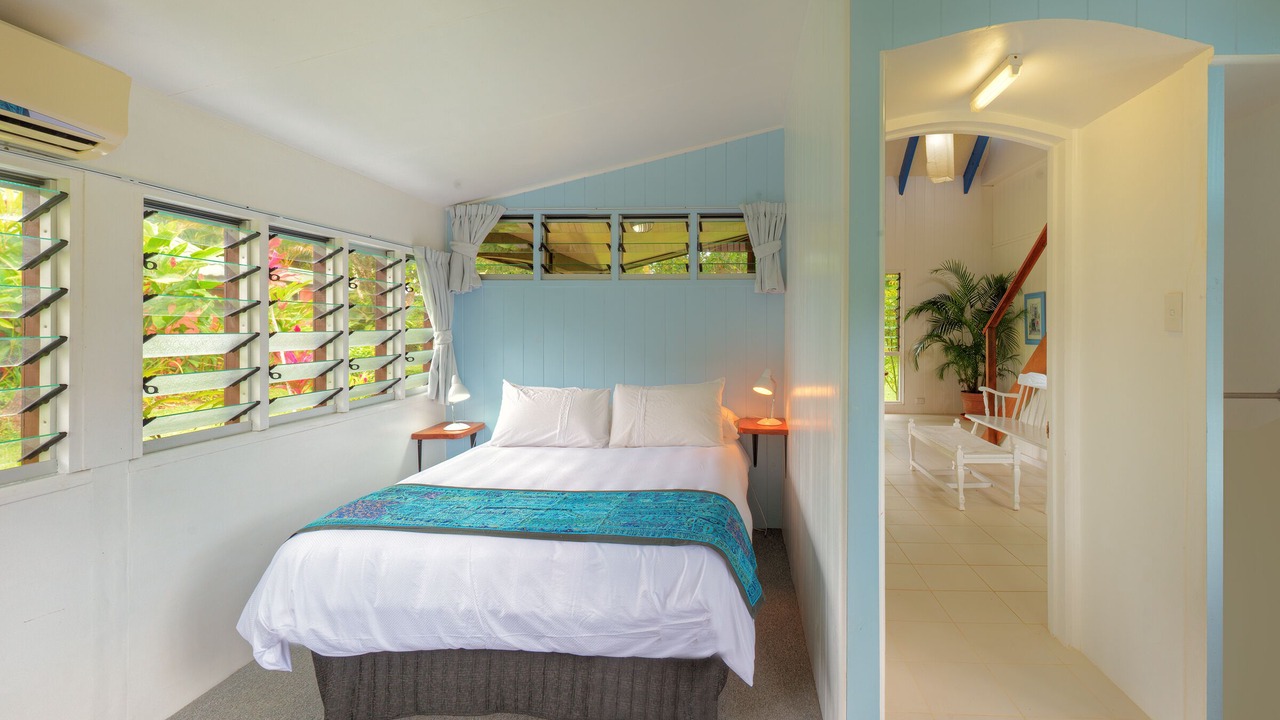 Photo of Bedroom in Pacific Harbour