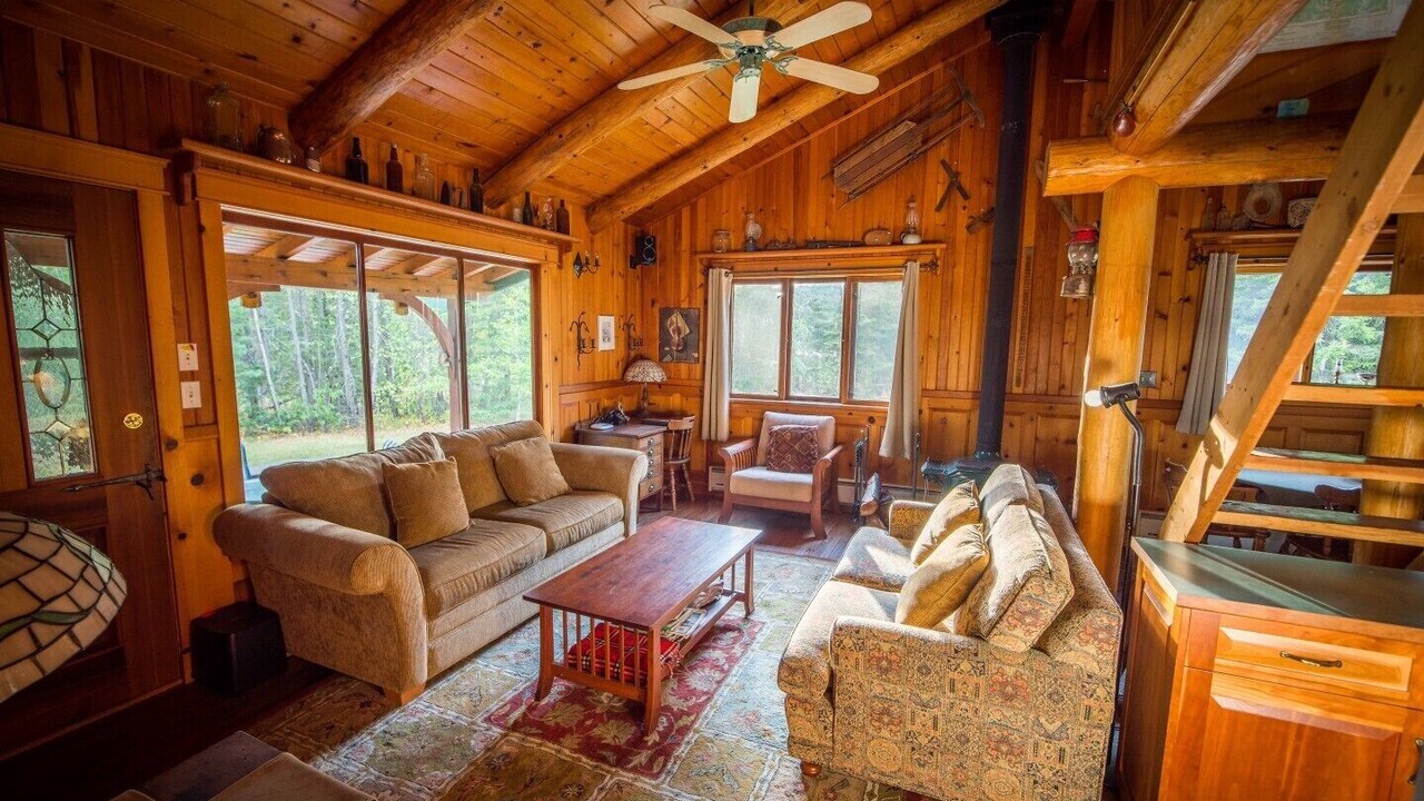 Photo of Bedroom in Howser