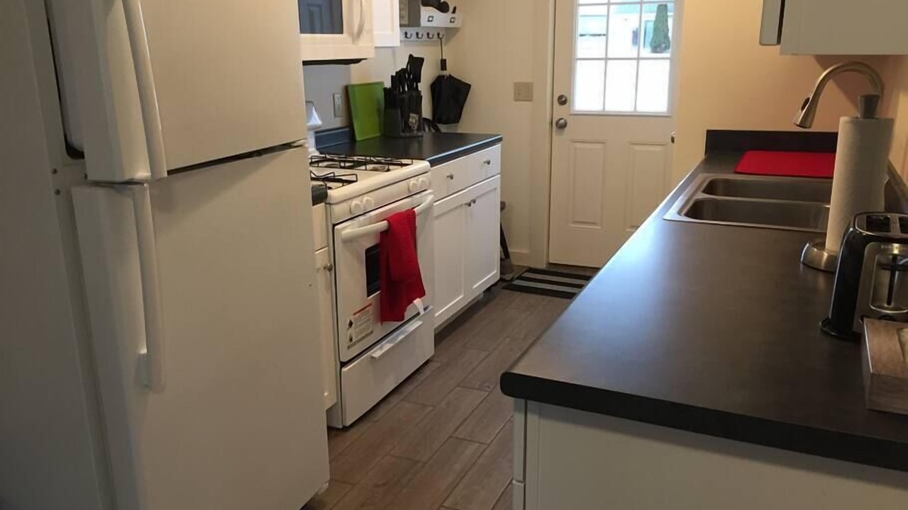 Photo of Kitchen in Alburg