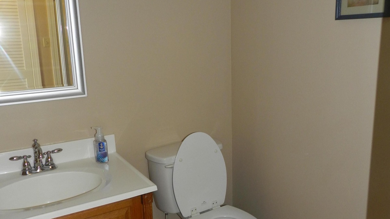Photo of Bedroom in Schuyler Falls