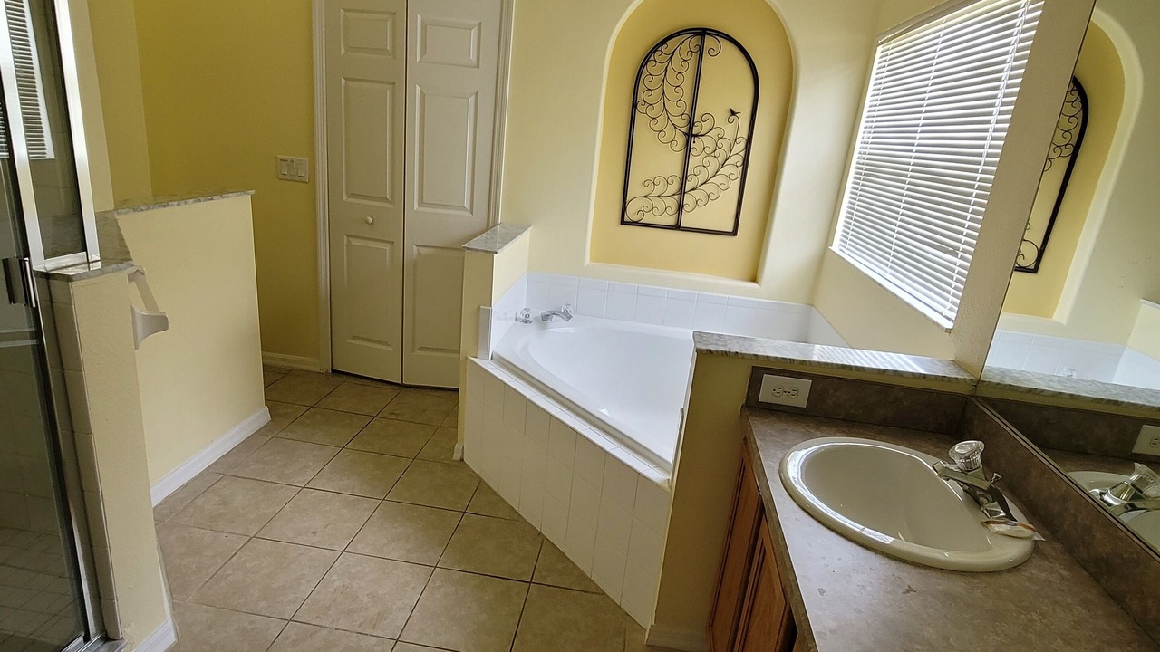 Photo of Bathroom in Windsor Palms