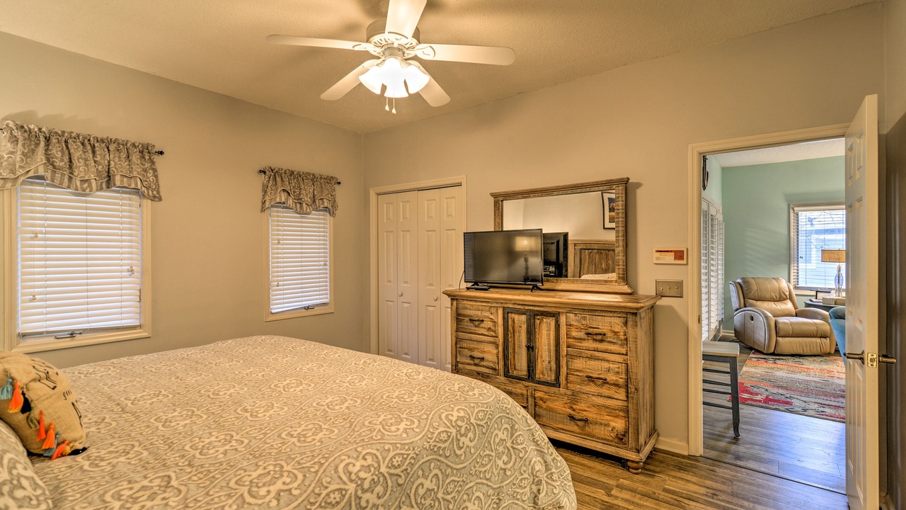 Photo of Bedroom in North Myrtle Beach