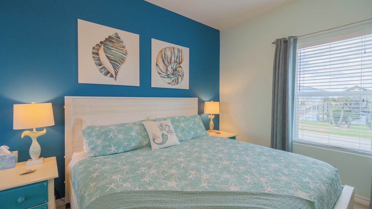 Photo of Bedroom in Port Bolivar