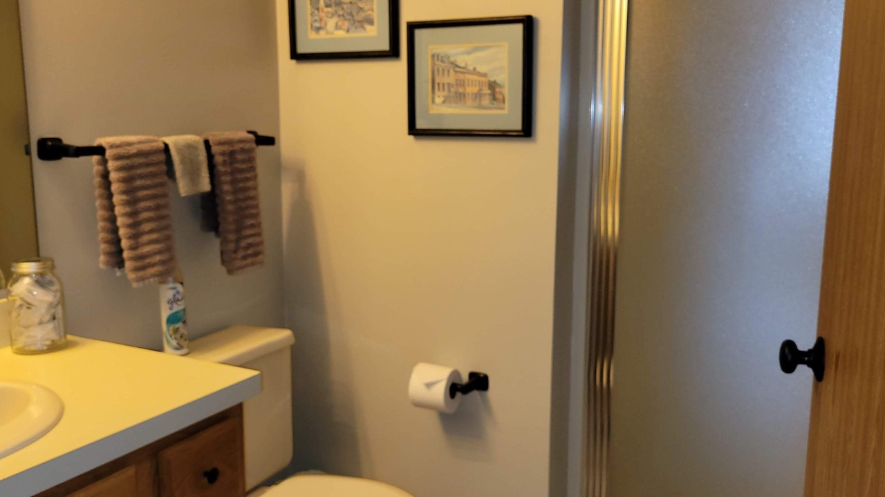 Photo of Bathroom in The Galena Territory