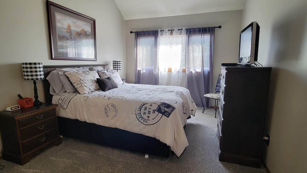 Photo of Bedroom in The Galena Territory