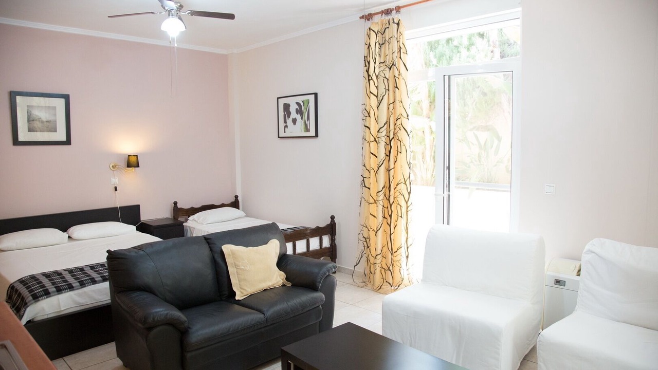 Photo of Livingroom in Saronikos