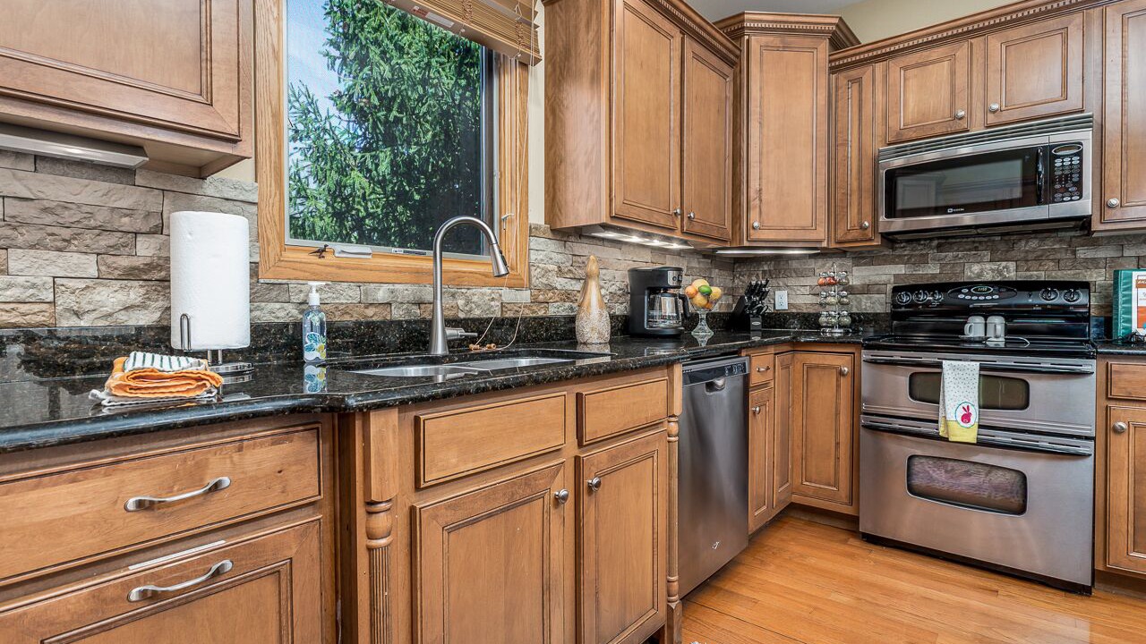 Photo of Kitchen in The Galena Territory