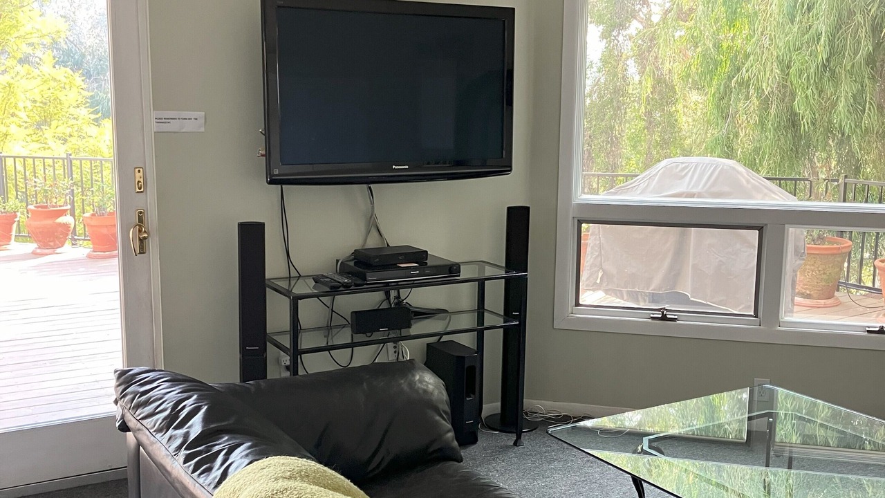 Photo of Livingroom in Eagle Rock