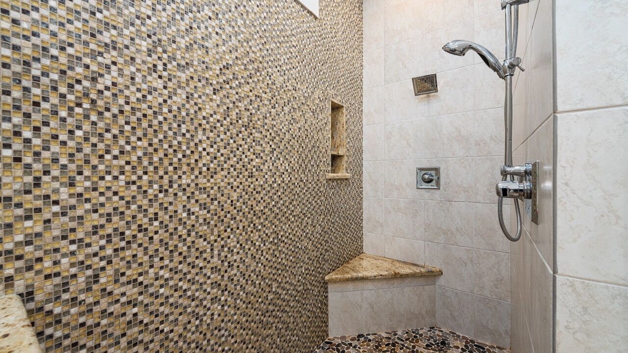 Photo of Bathroom in Port Bolivar