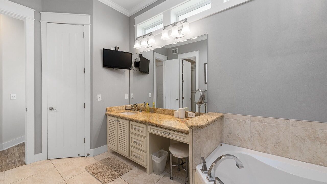 Photo of Bathroom in Port Bolivar