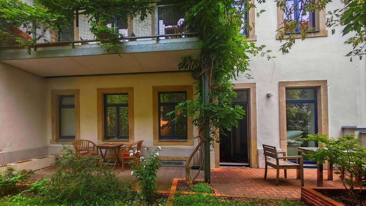 Photo of Outdoor in Outer Neustadt