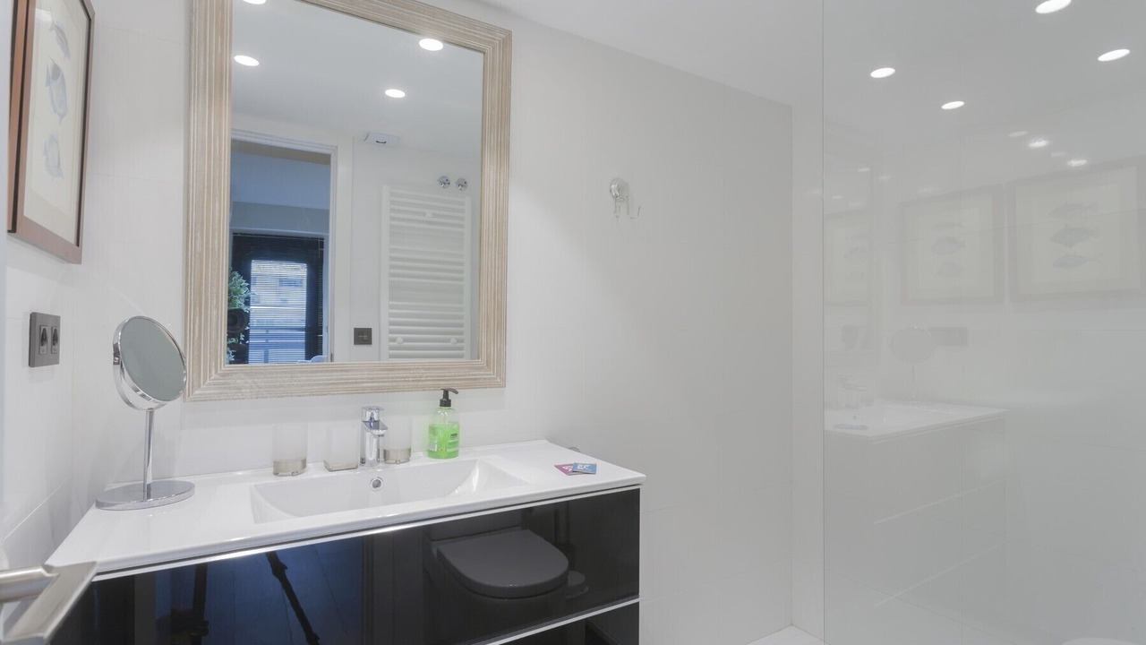 Photo of Bathroom in Goya