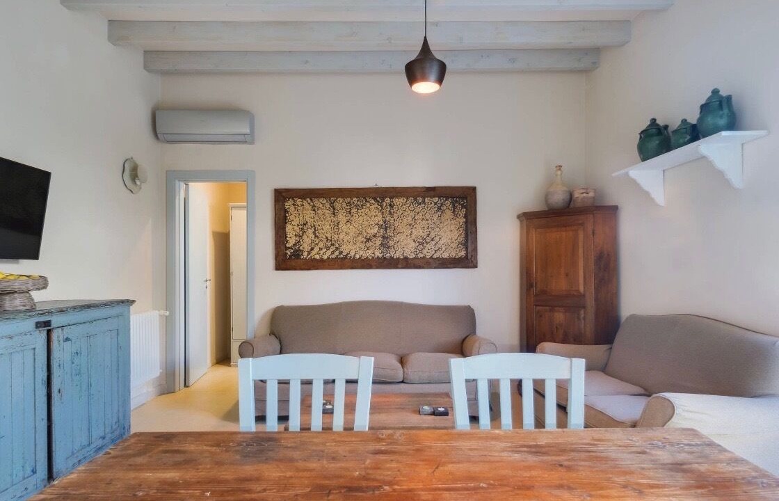Photo of Livingroom in Diso