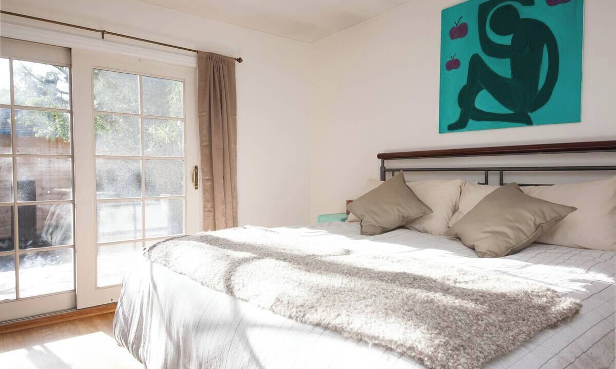 Photo of Bedroom in Del Rey