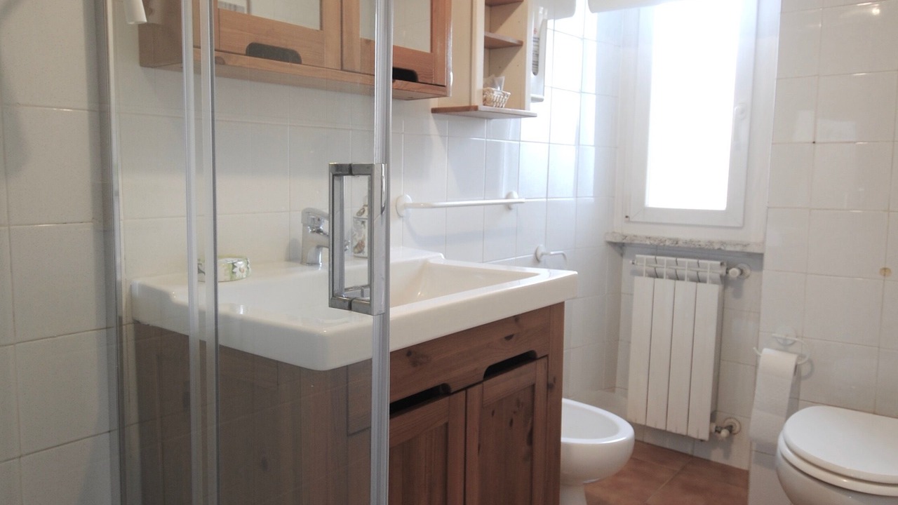 Photo of Bathroom in Zona XXVI Castel di Decima