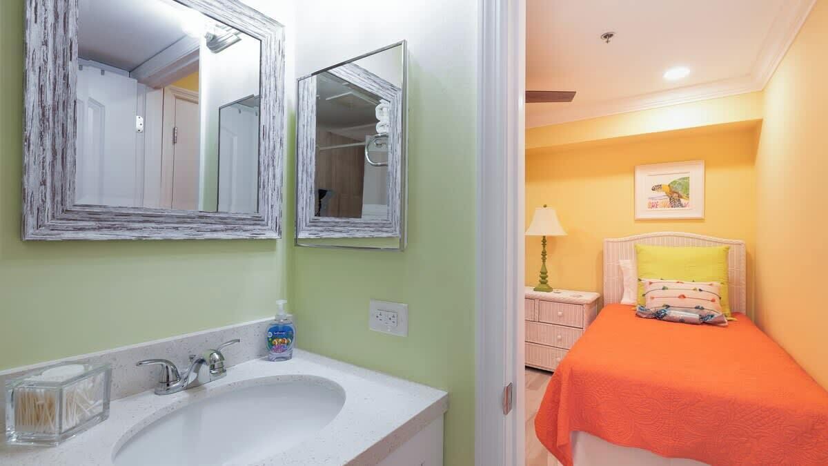 Photo of Bathroom in Tavernier