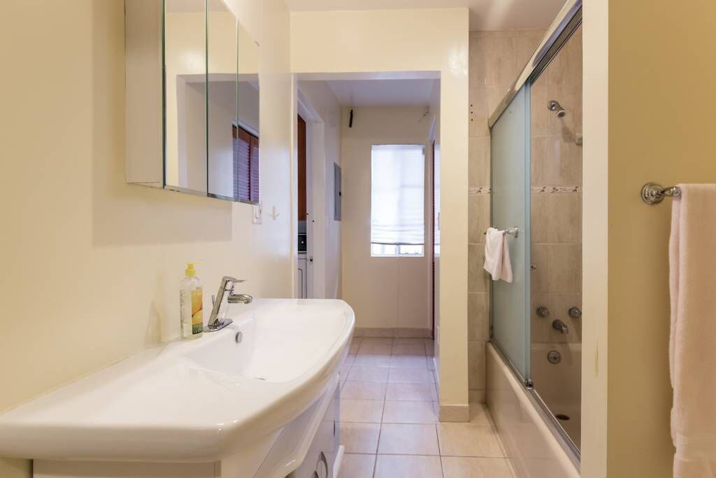 Photo of Bathroom in Hollywood
