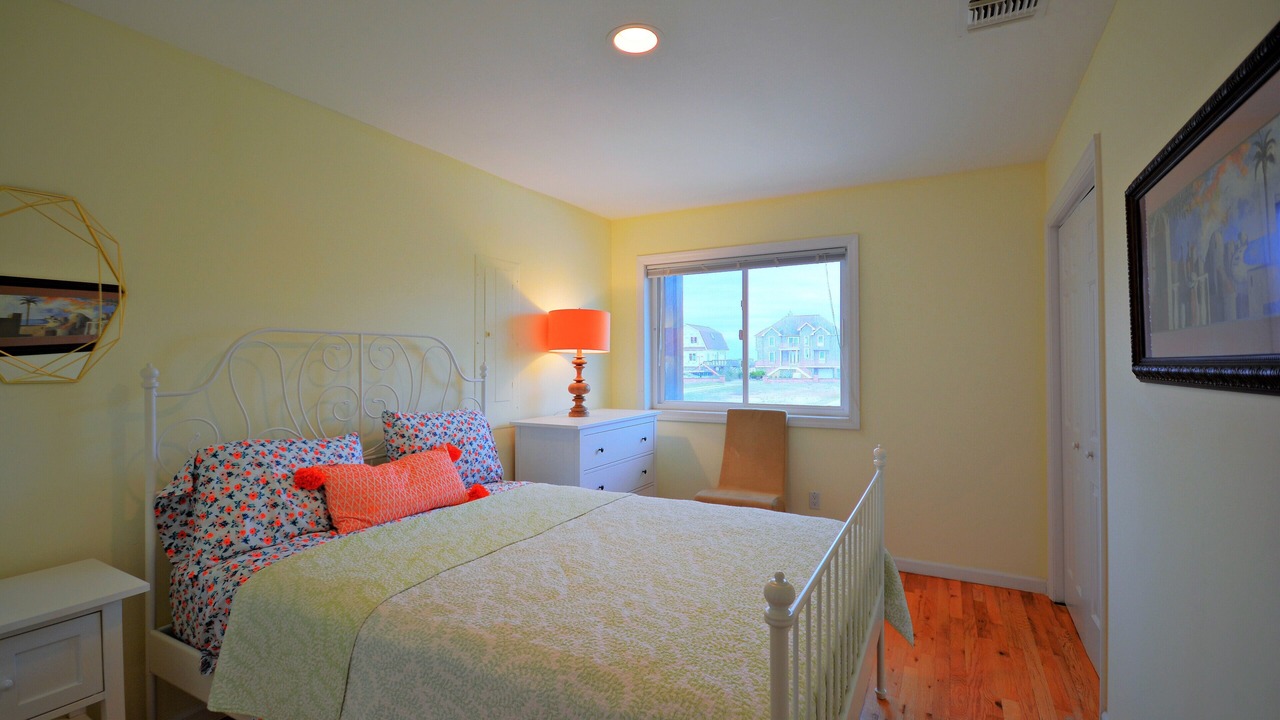 Photo of Bedroom in West Hampton Dunes