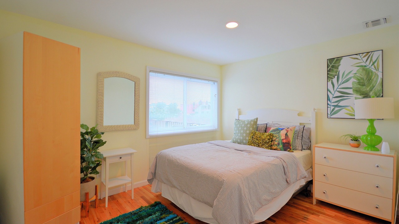 Photo of Bedroom in West Hampton Dunes