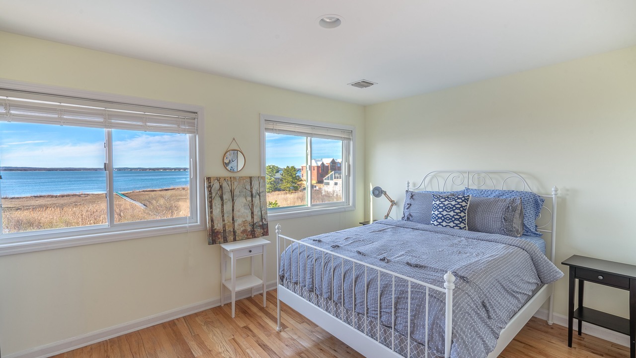 Photo of Bedroom in West Hampton Dunes