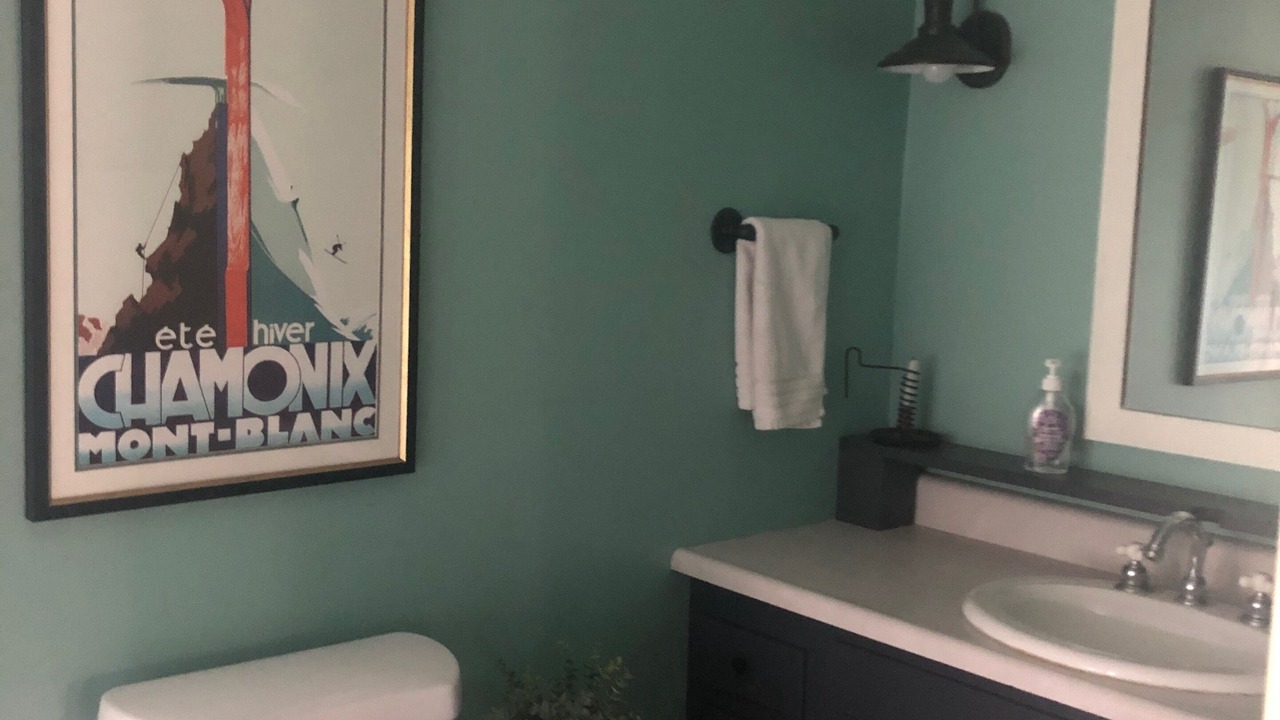 Photo of Bathroom in Lyndon
