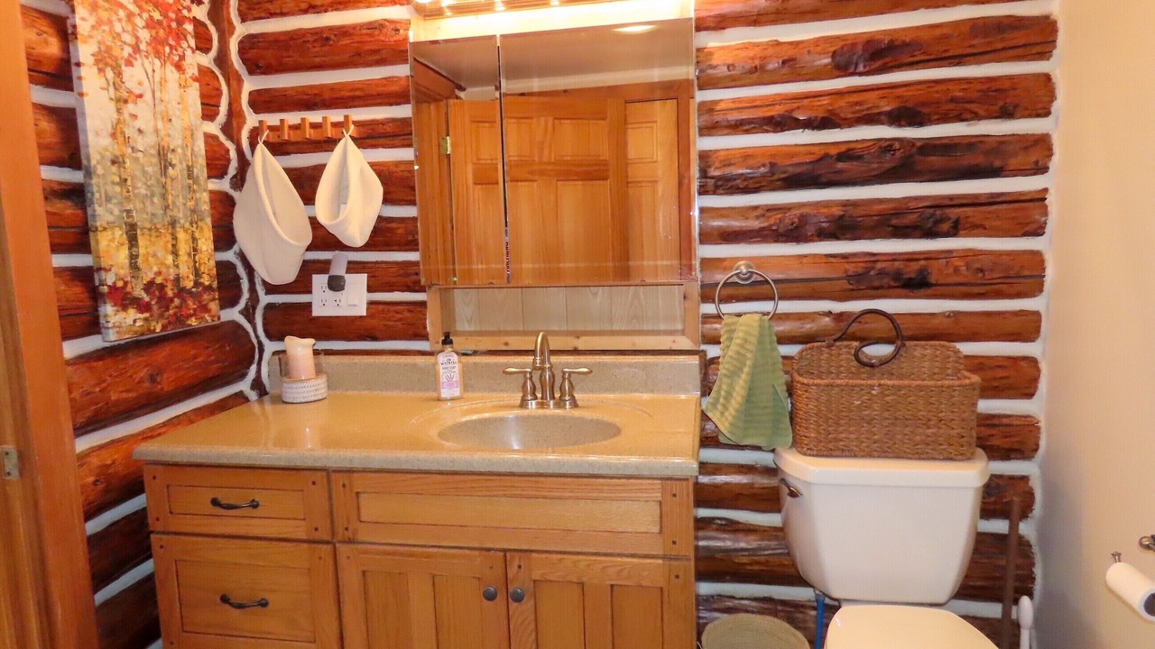 Photo of Bathroom in Bodines