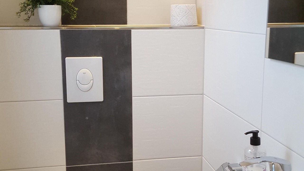 Photo of Bathroom in Sand