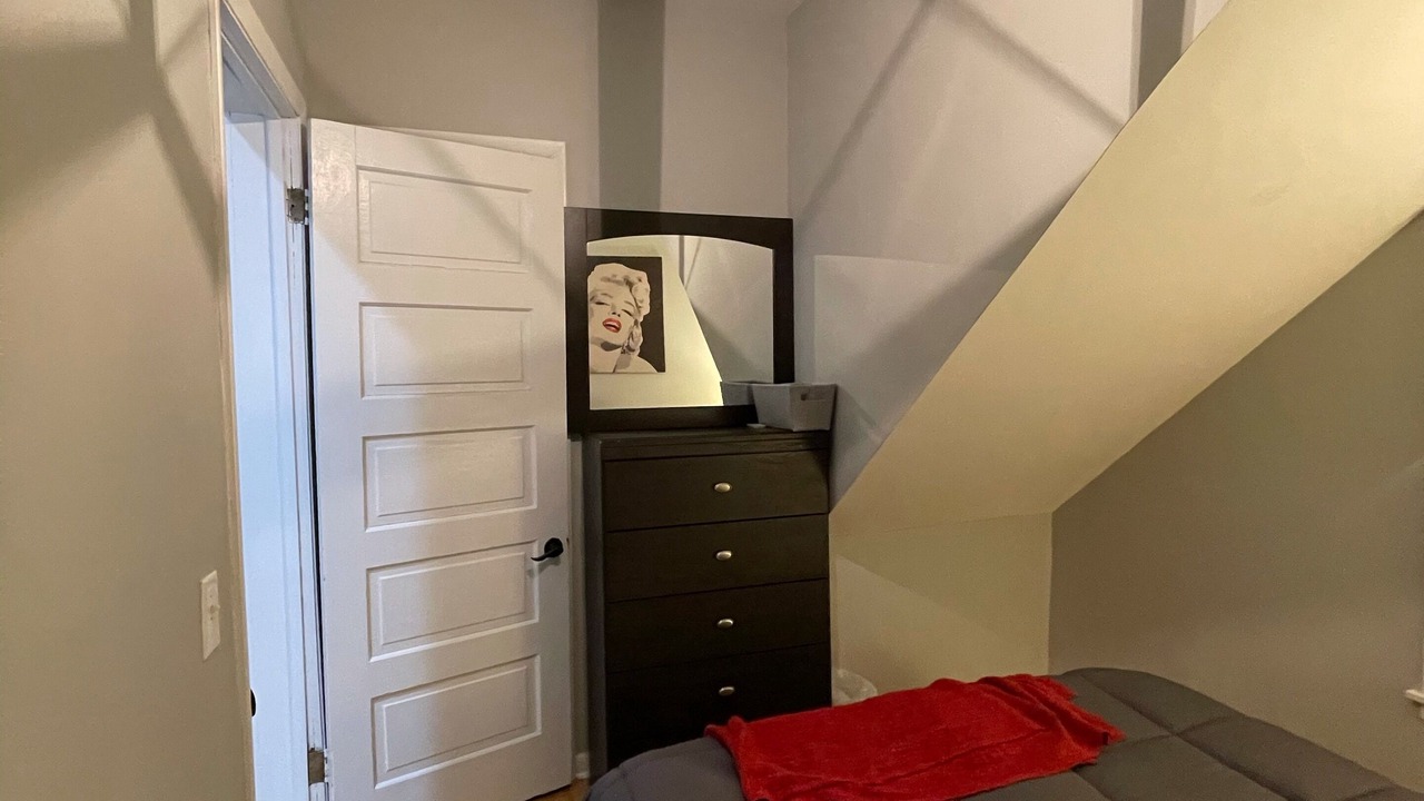 Photo of Bedroom in Avondale