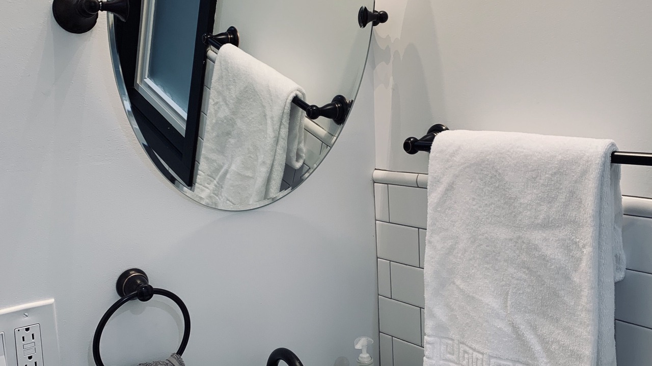 Photo of Bathroom in Avondale