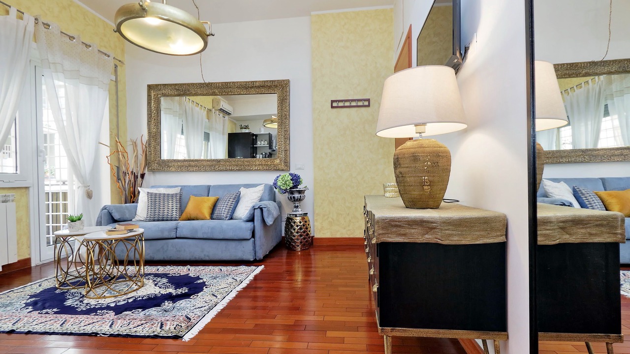 Photo of Livingroom in Quartiere XIII Aurelio