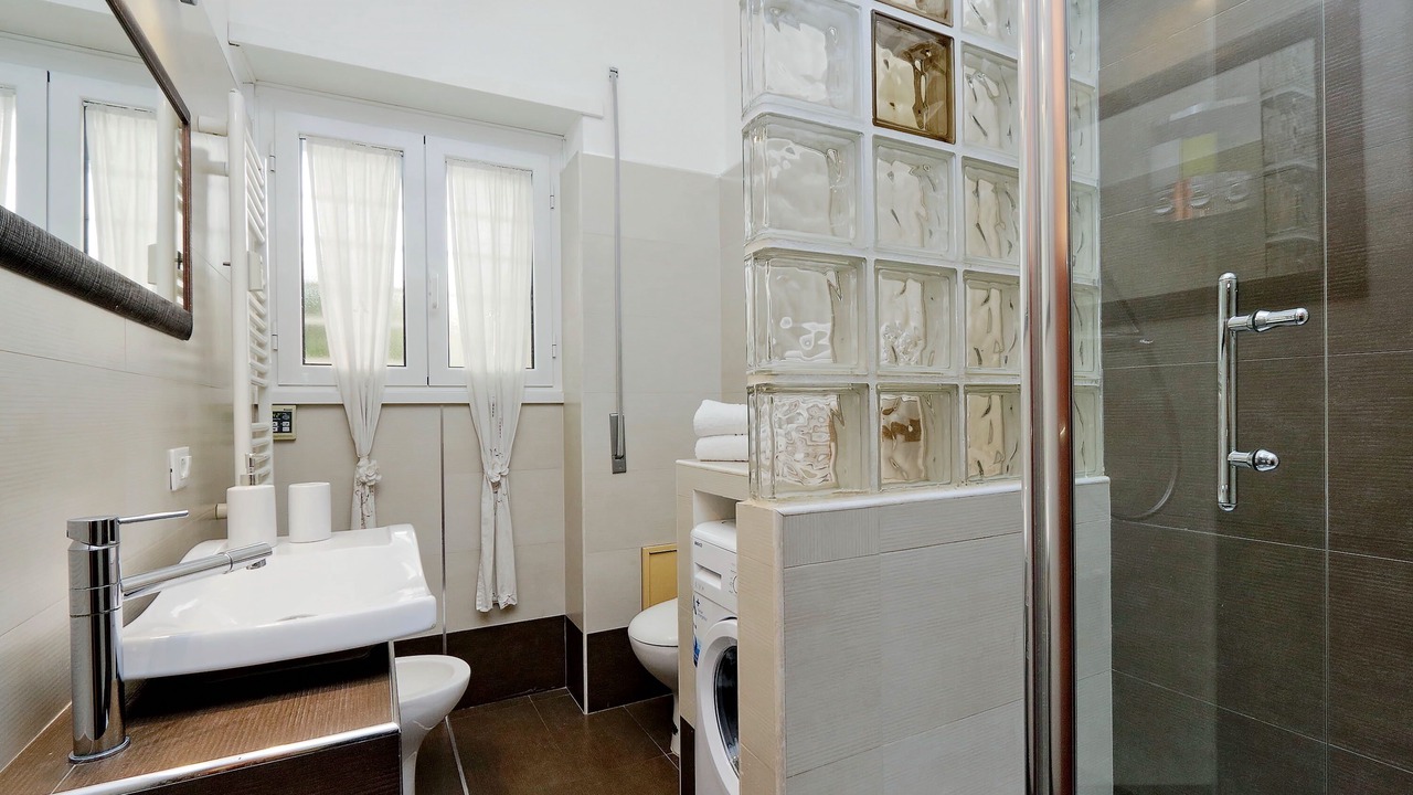 Photo of Bathroom in Quartiere XIII Aurelio