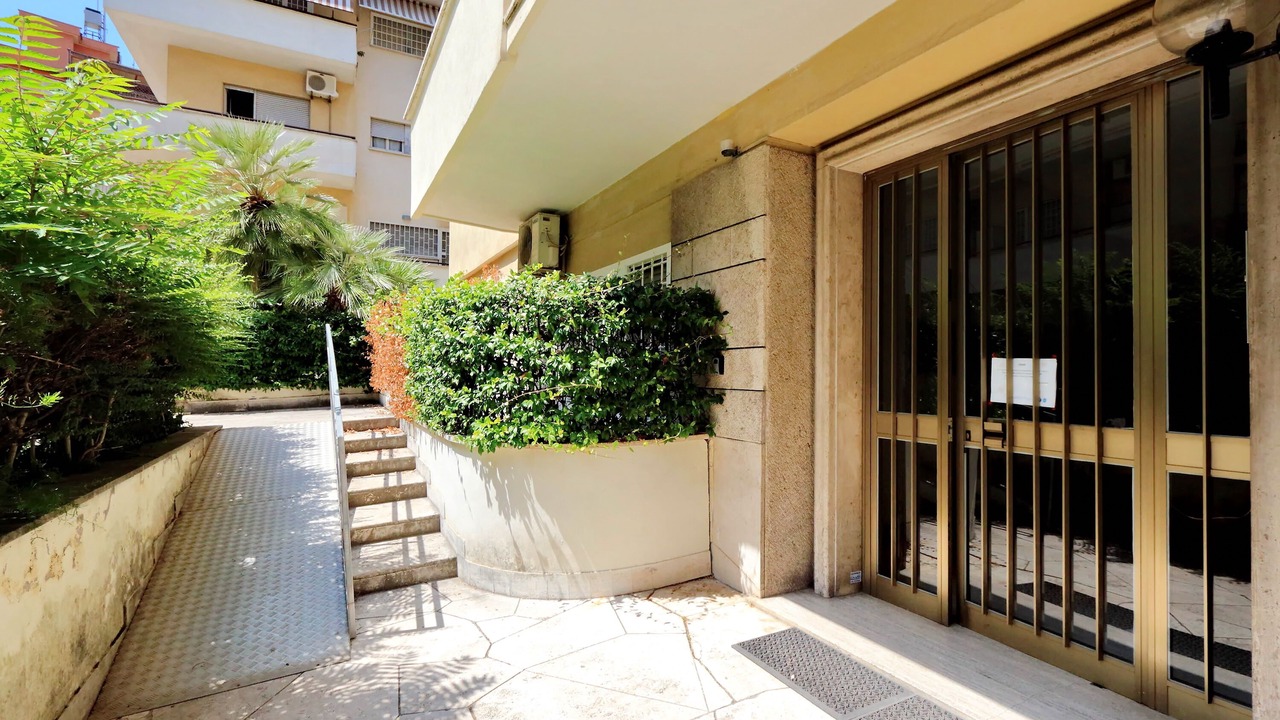 Photo of Outdoor in Quartiere XIII Aurelio