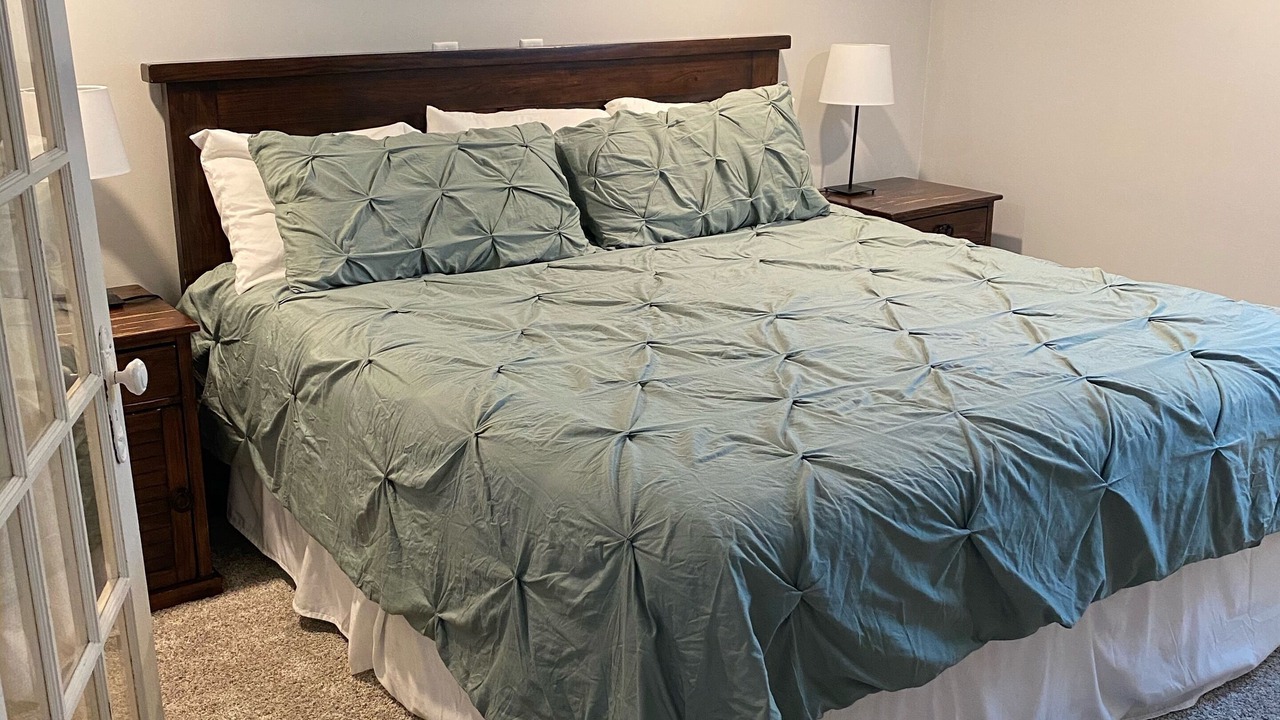 Photo of Bedroom in Fox Lake